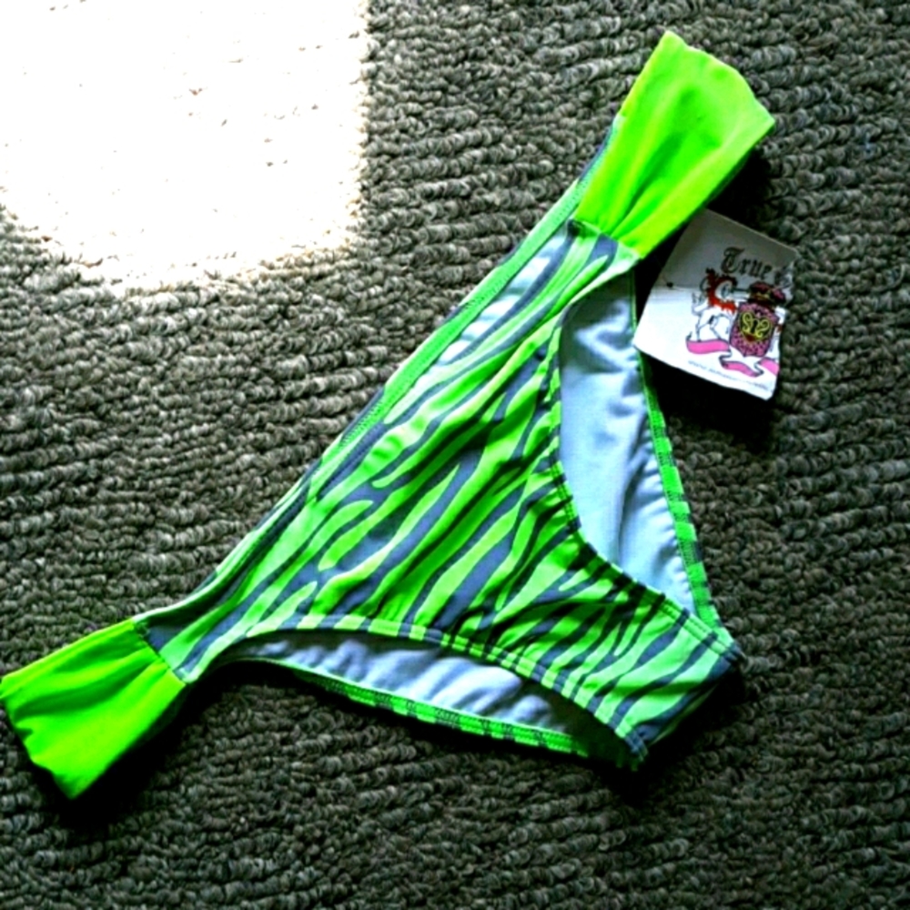 New True Crush Bikini Bottoms Swim Size Large